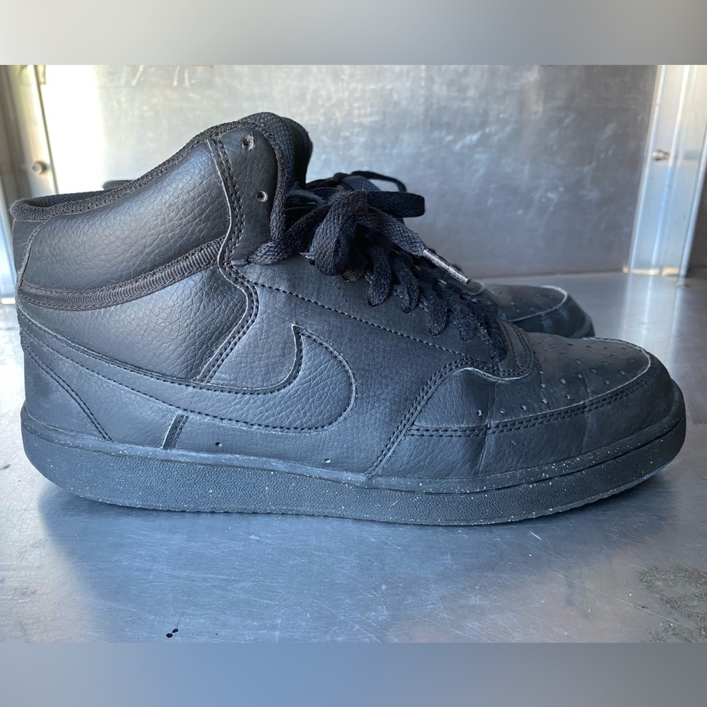 Black Nike court vision. 10.5